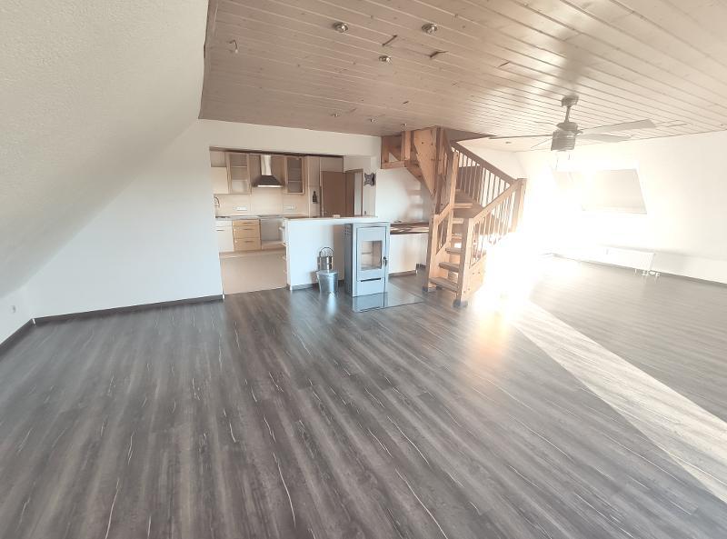 Whg. 1: Essbereich und Wohnzimmer Bild 4