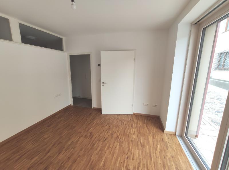 EG: Schlafen / Besprechungsraum Bild 3