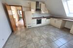 3 Zi. Wohnung im DG (1.OG) mit Balkon und Carport - Etagenwohnung Pommersfelden | Angebot:27230171